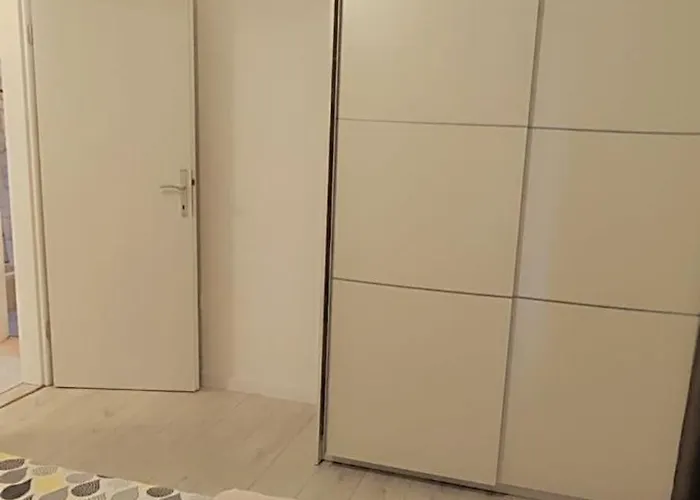Ivana Apartment *