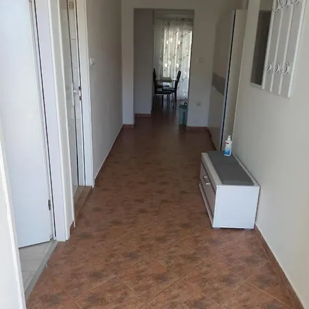 Ivana Apartment *